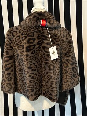 Leopard Print Faux Fur Coat/Cape